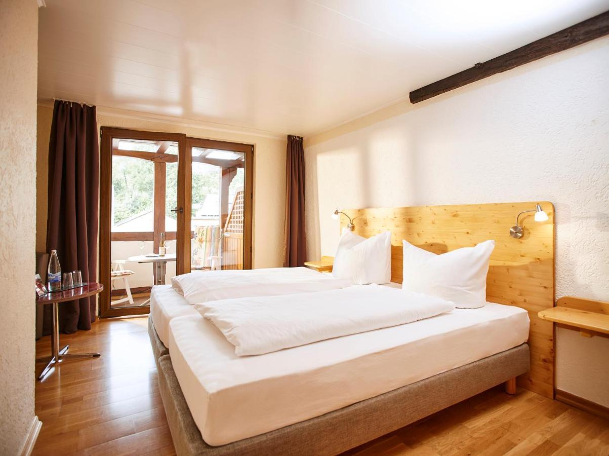 Weinhaus Lenz Hotel Briedern Екстериор снимка