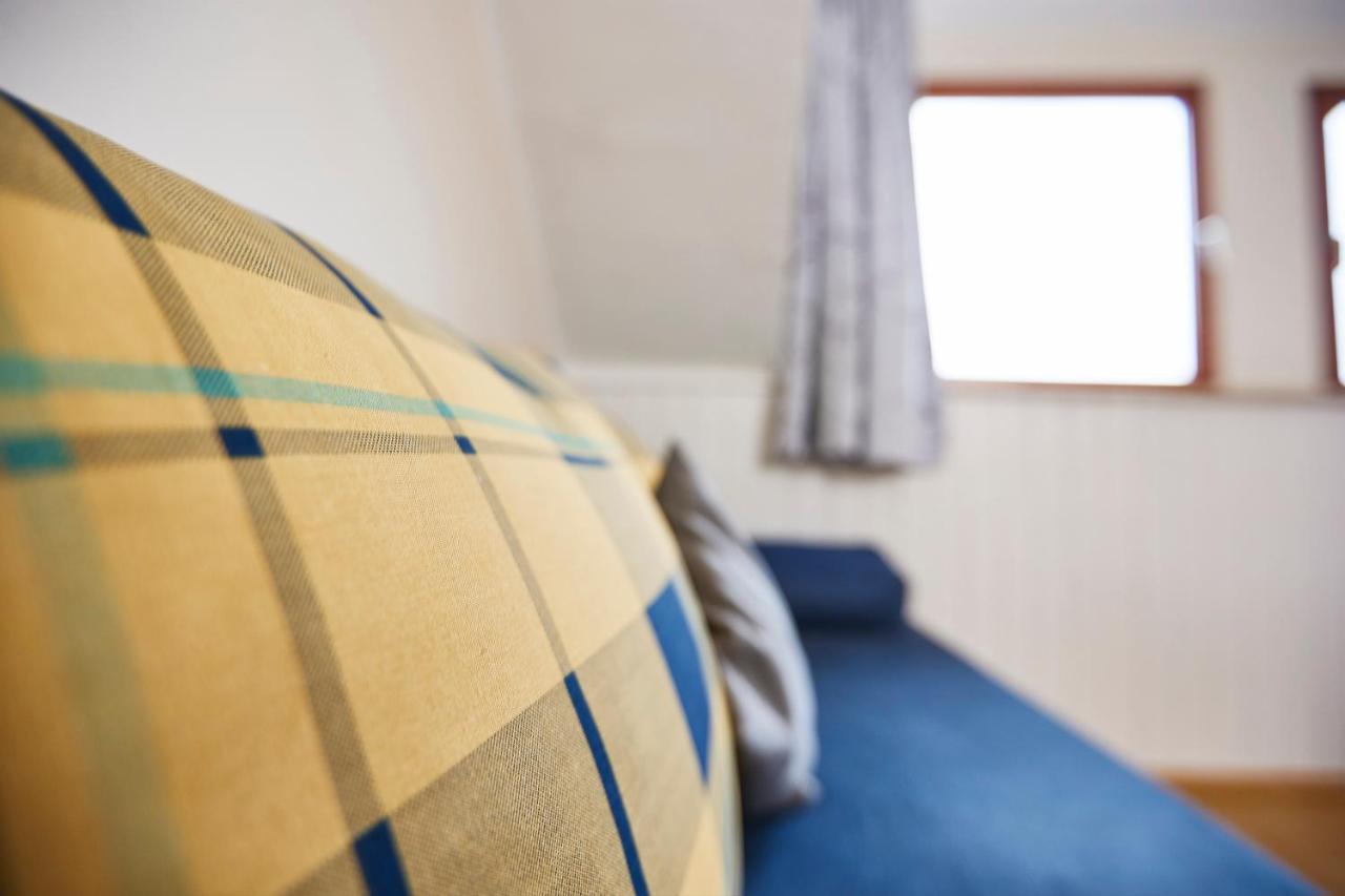 Weinhaus Lenz Hotel Briedern Екстериор снимка