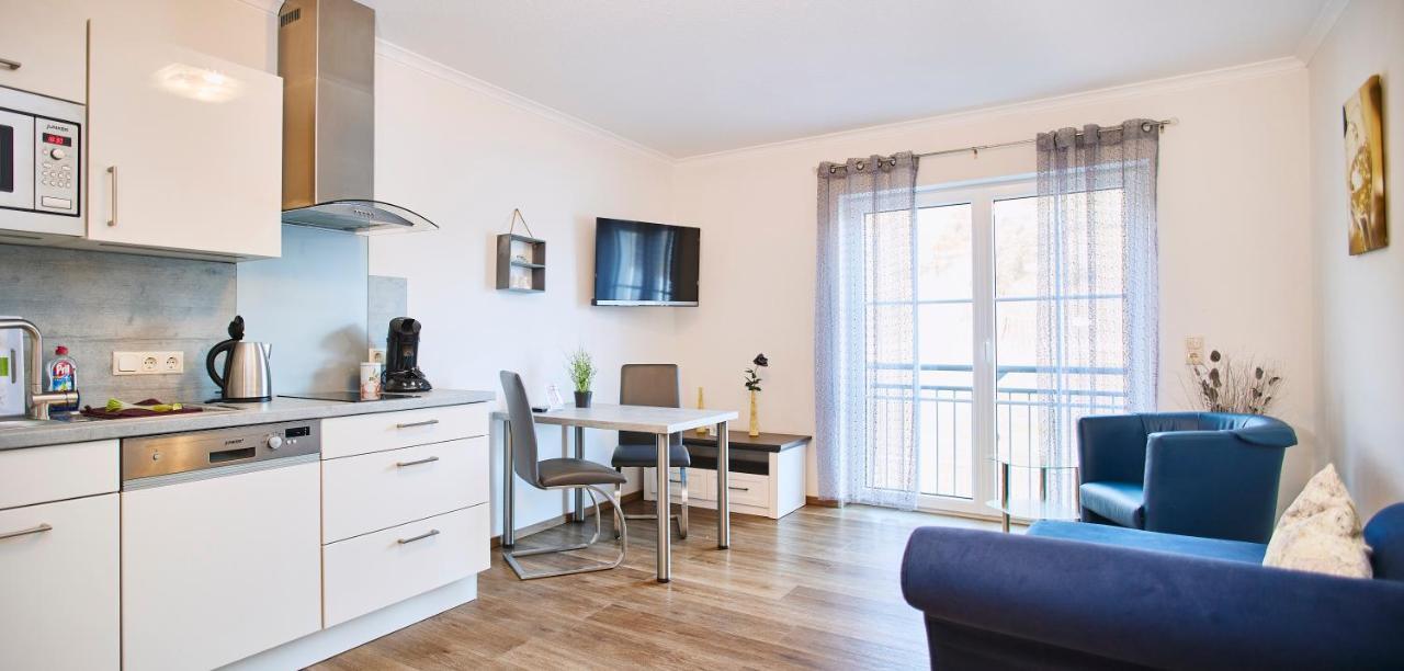 Weinhaus Lenz Hotel Briedern Екстериор снимка