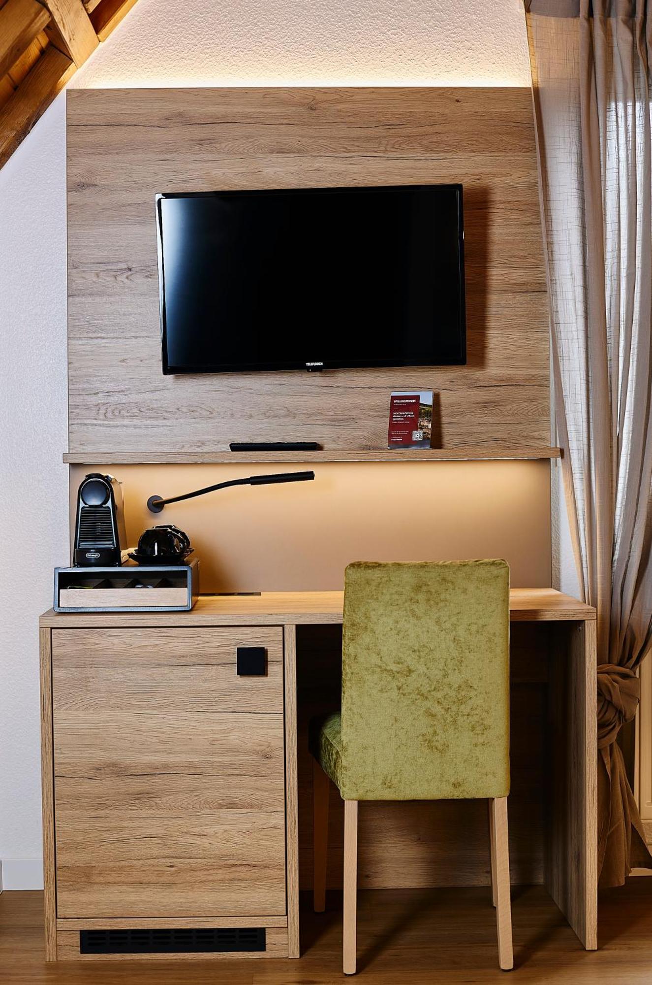 Weinhaus Lenz Hotel Briedern Екстериор снимка
